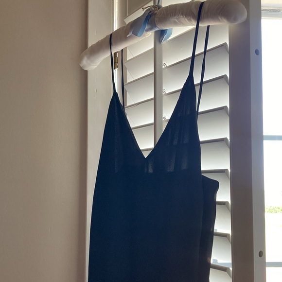 Little Black Dress - Picture 9 of 14